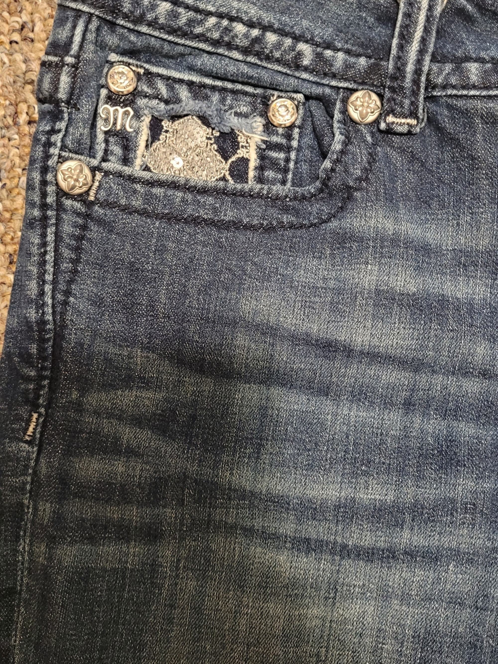 Miss Me Women's Dark Wash Boyfriend Capri Jeans Size 27 - Picture 8 of 8